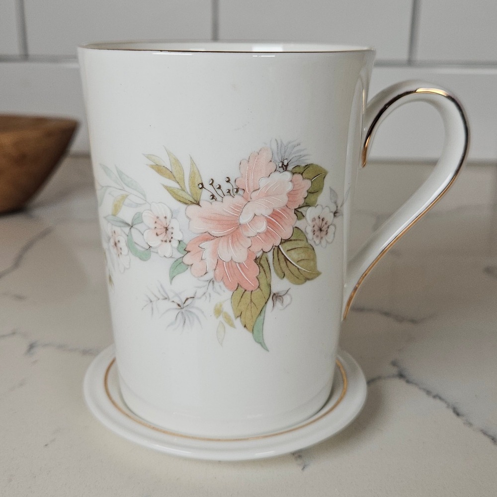 Danity Cottoagecore Cup & Saucer England Fine Bone China Floral Gold Trim